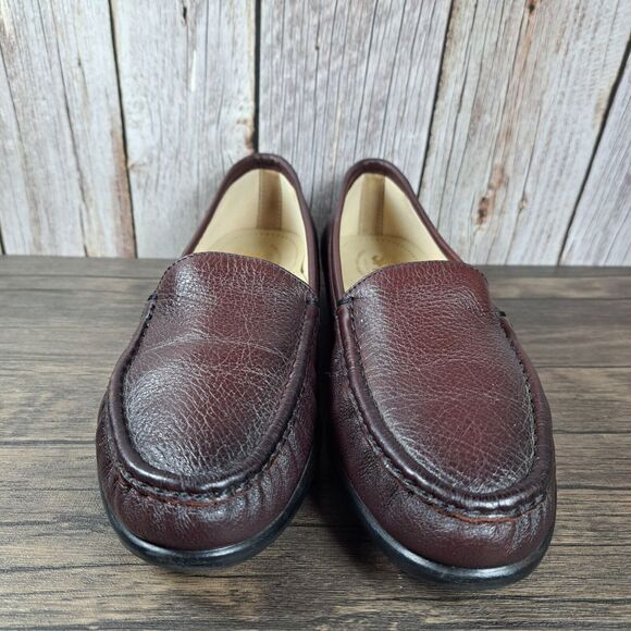 SAS Simplify Slip-On Loafer Women's Sz 9 M Antique Wine Tripad Comfort Footbed - Picture 2 of 9